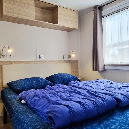 Prachtig Chalet Ok50 D12 Op Familiecamping 东卡佩勒 外观 照片